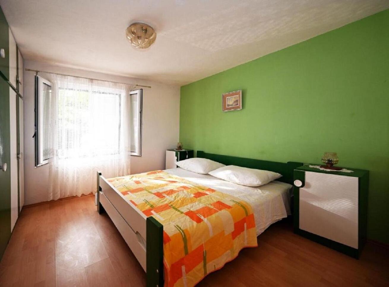 Apartment Mihovilovic สลาทิเน ภายนอก รูปภาพ
