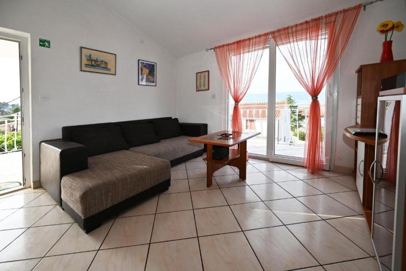 Apartment Mihovilovic สลาทิเน ภายนอก รูปภาพ